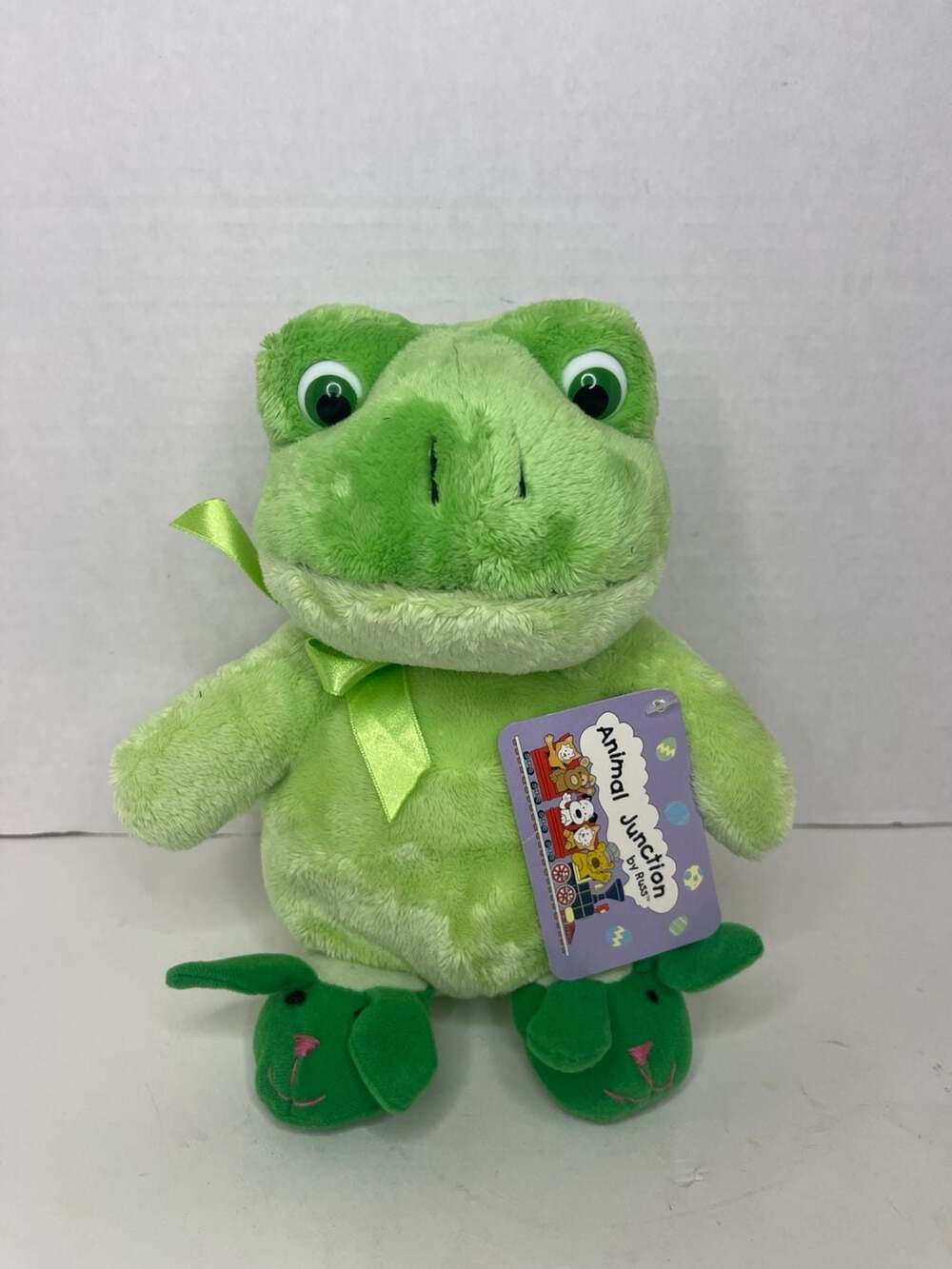 NWT Russ Berrie Animal Junction Green Frog Plush Slippers Lovey Super Soft